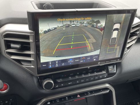 Used 2024 Toyota Tundra Limited image 28