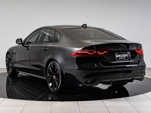 Used 2022 Jaguar XF R-Dynamic SE AWD/4WD image 6