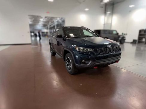 New 2026 Jeep Compass Trailhawk image 16