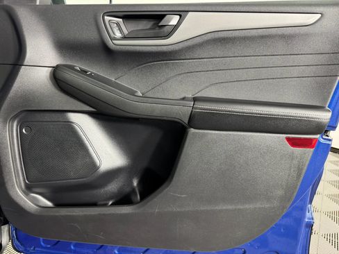 Used 2023 Ford Escape Active FWD image 41