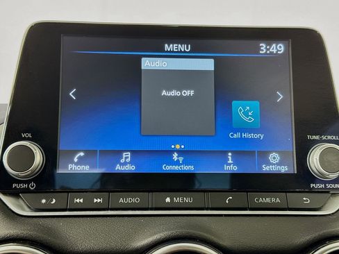 Used 2024 Nissan Sentra SV FWD image 18