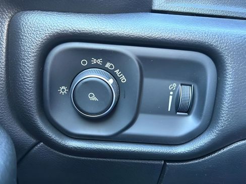 Used 2024 RAM 2500 Tradesman image 17