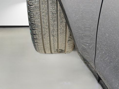 New 2026 Land Rover Discovery Limited Edition image 9