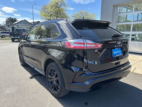 Used 2022 Ford Edge ST-Line AWD/4WD image 3