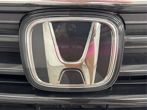 Used 2023 Honda Odyssey Touring image 34