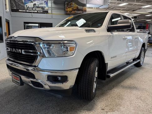 Used 2020 RAM 1500 Big Horn AWD/4WD image 3