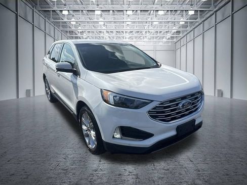 Used 2023 Ford Edge Titanium AWD/4WD image 7