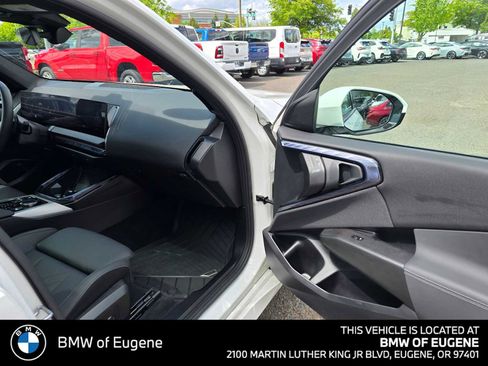Used 2025 BMW X3 xDrive30 w/ M Sport Package AWD/4WD image 10