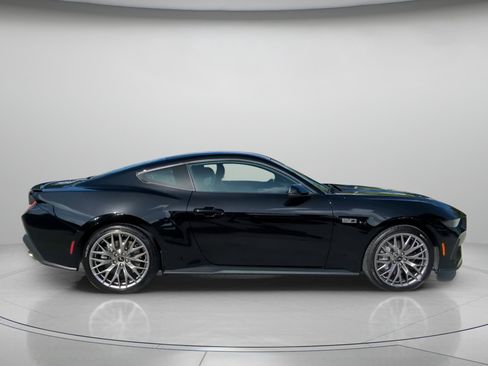 Certified 2025 Ford Mustang GT Premium image 31