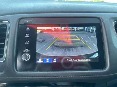 Used 2022 Honda HR-V EX image 18
