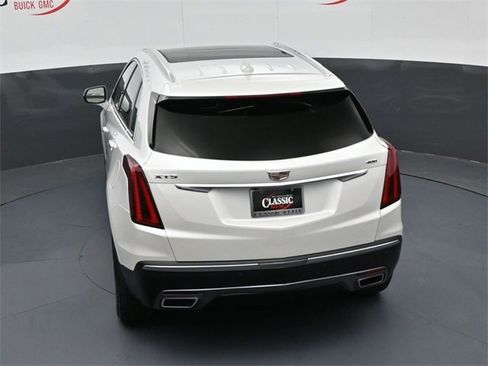 Used 2025 Cadillac XT5 Premium Luxury image 27