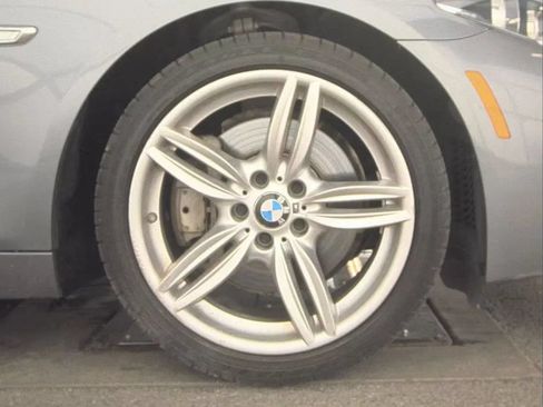 Used 2015 BMW 535i xDrive Sedan AWD/4WD image 10