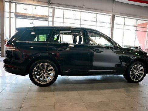 Used 2022 Lincoln Aviator Grand Touring w/ Elements Package Plus AWD/4WD image 4