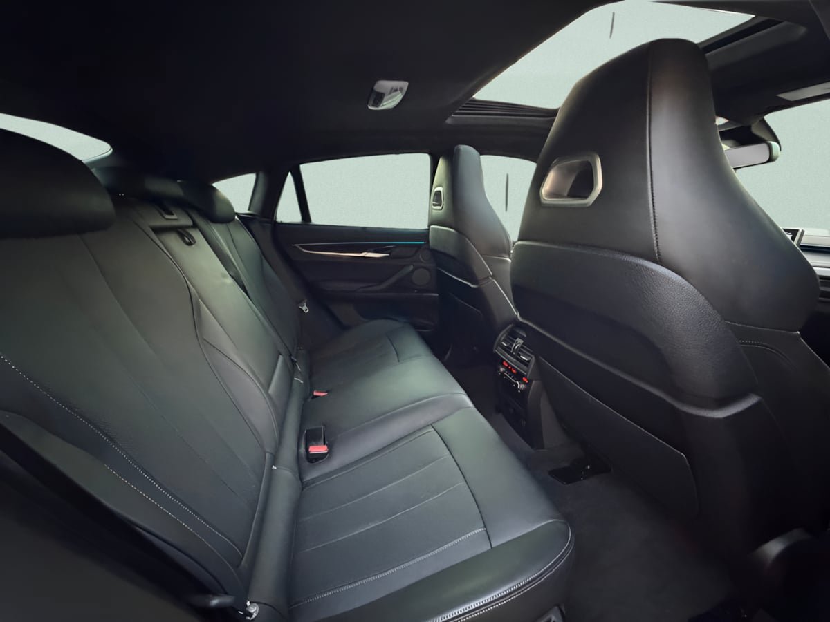 Used 2019 BMW X6 M w/ Executive Package AWD/4WD image 25