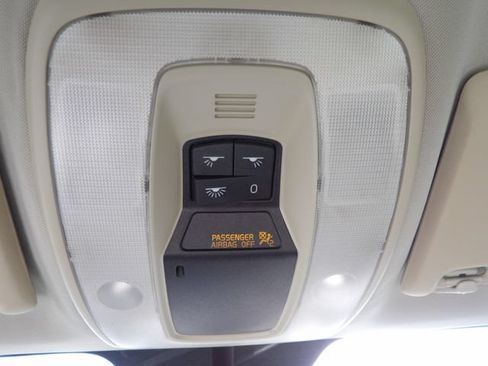 Used 2011 Volvo C30 T5 FWD image 31