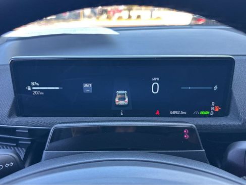 Used 2025 Ford Mustang Mach-E Select w/ Comfort Package Lite RWD image 21