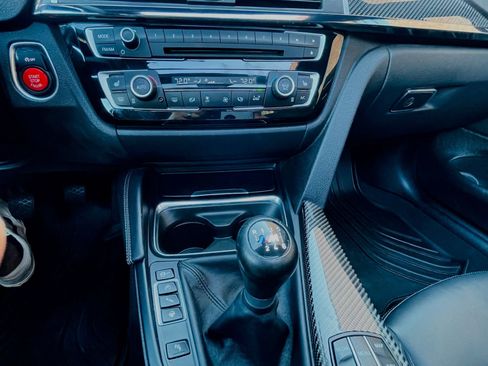 Used 2019 BMW M4 Coupe w/ Competition Package RWD image 33