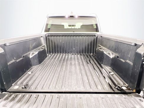 Used 2024 Toyota Tacoma TRD Off-Road image 23