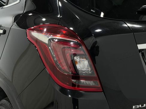 Used 2017 Buick Encore Preferred image 32