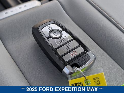 Certified 2025 Ford Expedition Max Active image 39