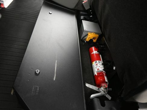 Used 2018 Ford F150 XL w/ XL Power Equipment Group image 40