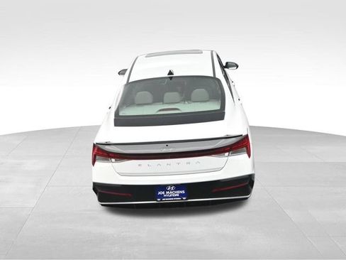 New 2026 Hyundai Elantra SEL Sport Premium FWD image 27