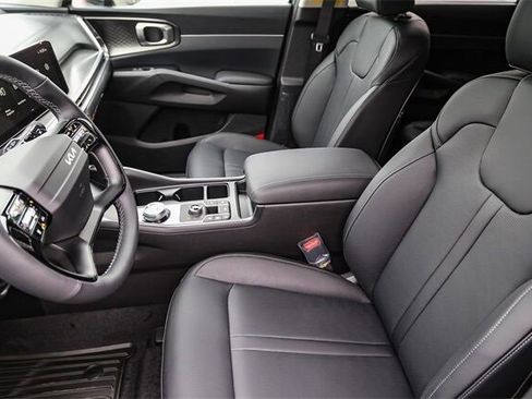 New 2026 Kia Sorento EX image 15