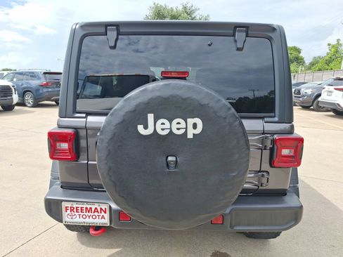 Used 2021 Jeep Wrangler Unlimited Rubicon AWD/4WD image 5