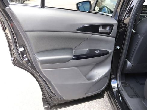 Used 2024 Mitsubishi Eclipse Cross LE image 10