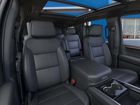 New 2026 Chevrolet Tahoe High Country AWD/4WD image 16