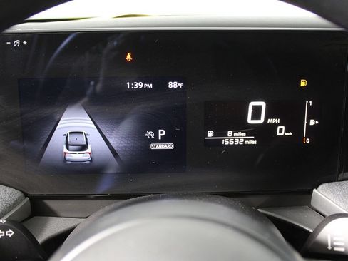 Used 2025 Nissan Kicks SV FWD image 11