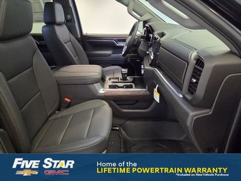 New 2026 GMC Sierra 1500 SLT w/ SLT Premium Plus Package AWD/4WD image 16