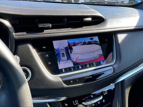 Used 2023 Cadillac XT5 Sportv w/ Technology Package AWD/4WD image 11