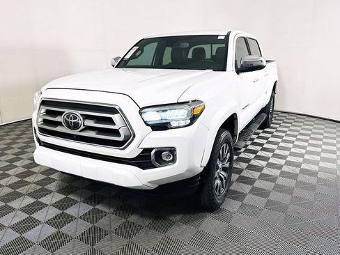 Used 2022 Toyota Tacoma Limited RWD image 7