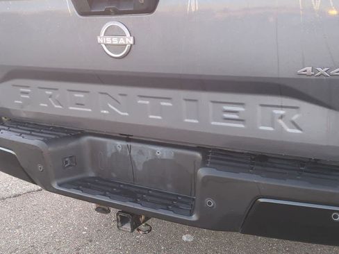 Used 2022 Nissan Frontier S w/ Technology Package image 12