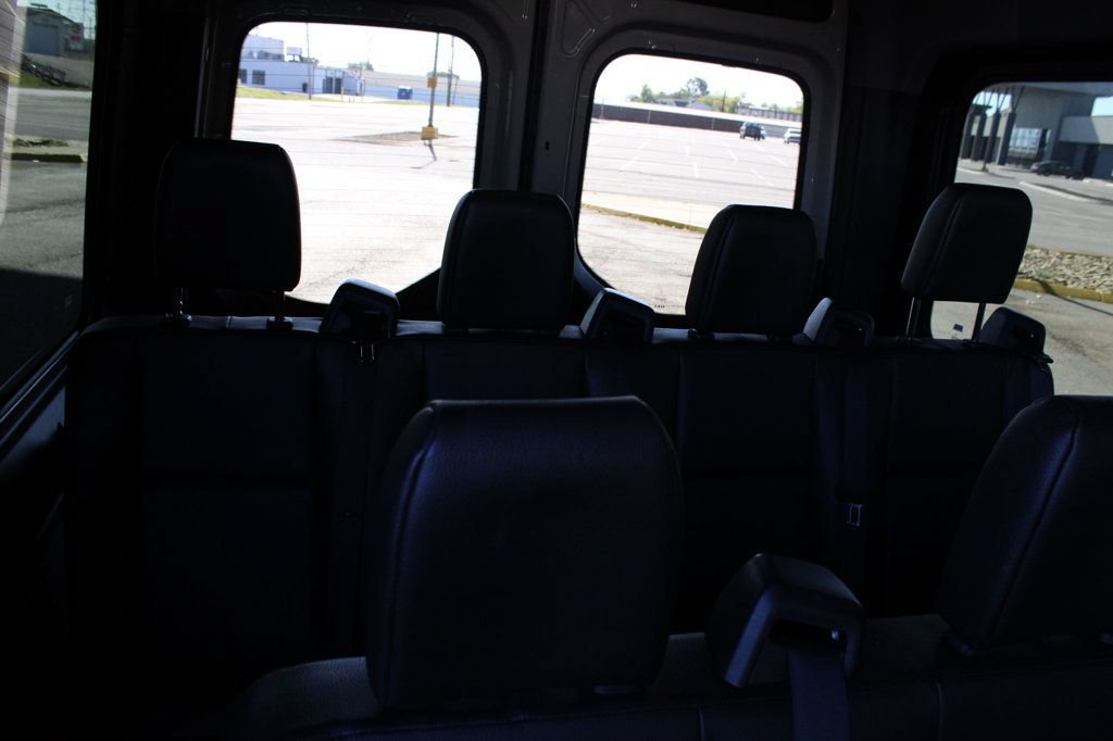 Used 2022 Mercedes-Benz Sprinter 2500 image 16