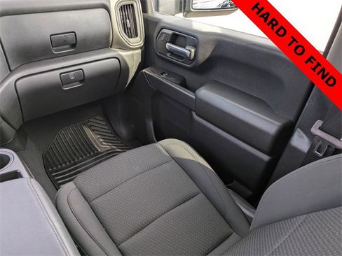 Certified 2025 Chevrolet Silverado 2500 Custom w/ Z71 Off-Road Package image 18