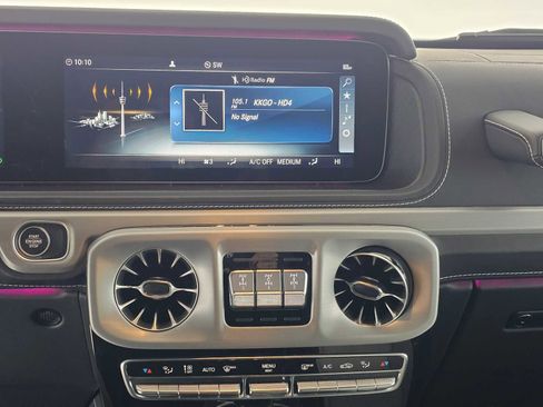 Used 2024 Mercedes-Benz G 550 image 25