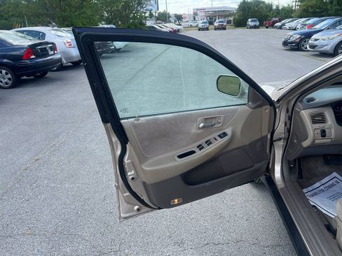 Used 2000 Honda Accord LX image 10