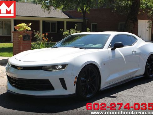 Used 2017 Chevrolet Camaro LT RWD image 1
