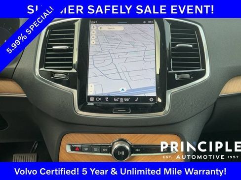 Certified 2024 Volvo XC90 B5 Plus AWD/4WD image 19