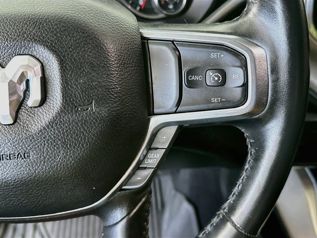 Used 2024 RAM 3500 Laramie AWD/4WD image 26