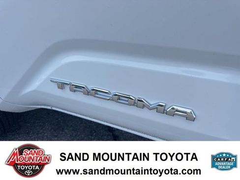 Used 2026 Toyota Tacoma SR5 AWD/4WD image 11