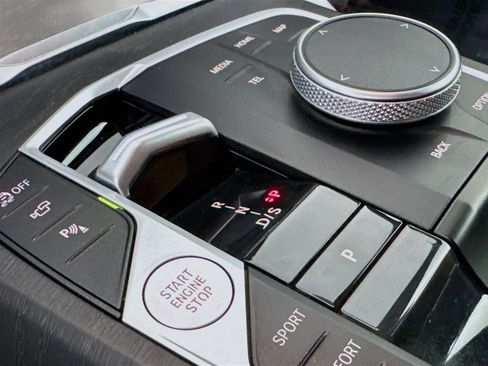 Used 2024 BMW 440i xDrive Convertible w/ Premium Package image 20