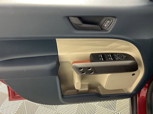 New 2026 Ford Maverick Lariat AWD/4WD image 16