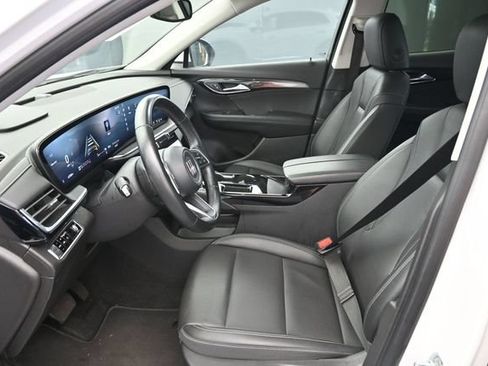 Used 2024 Buick Envision Preferred AWD/4WD image 13