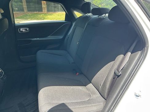 Used 2025 Hyundai Ioniq 6 SE RWD image 16