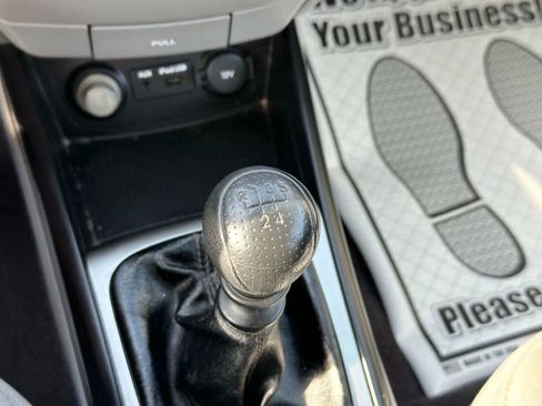 Used 2010 Hyundai Elantra Blue Sedan 4D w/ Comfort Pkg 2 image 34