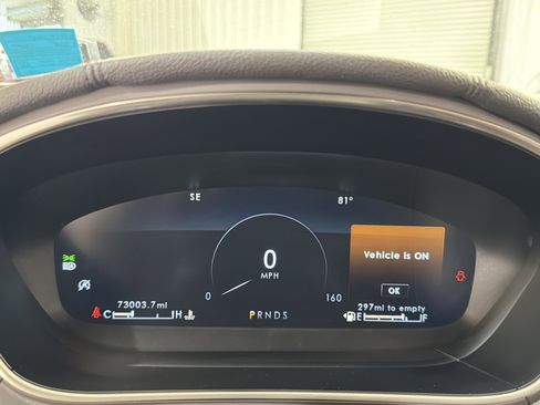 Used 2019 Lincoln Nautilus Select w/ Cargo Utility Package image 16