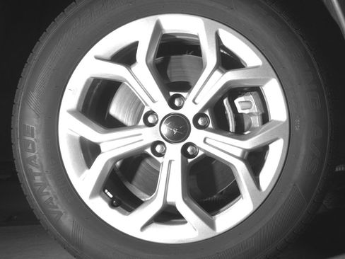 Used 2025 Jeep Compass Latitude image 13